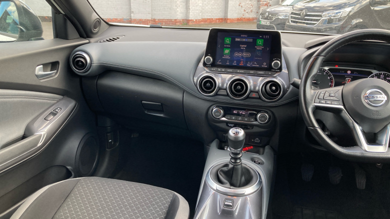 Nissan Juke 1.0 DiG-T 114 N-Connecta 5dr Petrol Hatchback